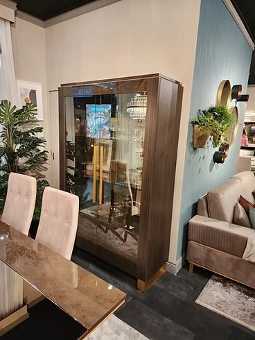 Essenza Collection